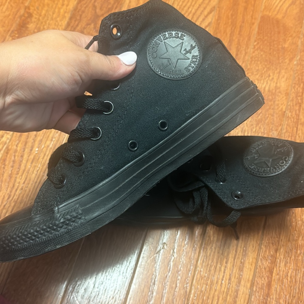 Hi top converse